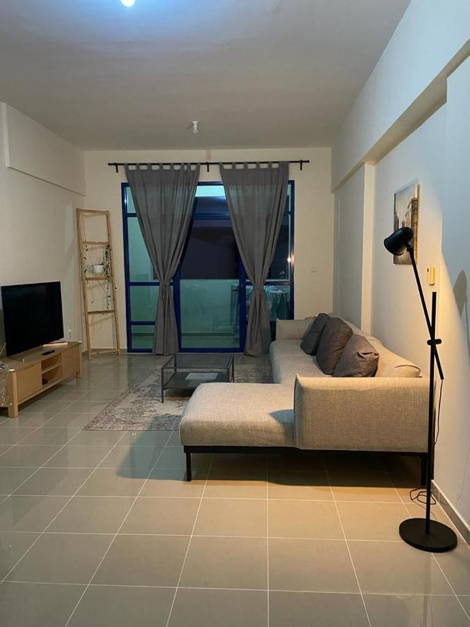 Cornish See View Apartment Abu Dhabi